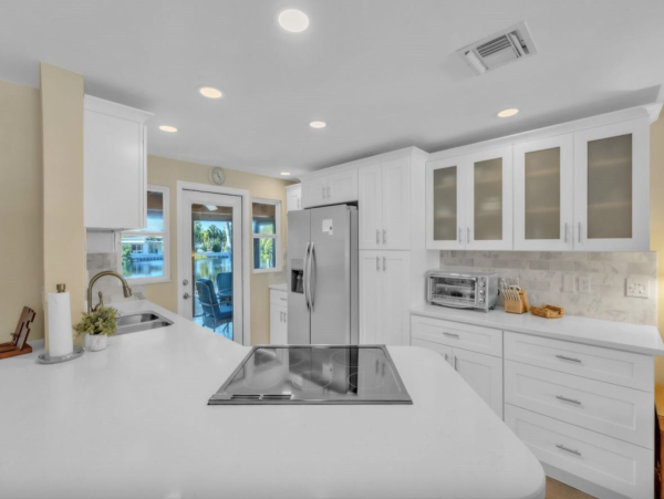 Great Value Two Bedroom Vacation Home with Pool and Spa